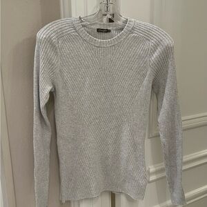 Gray Ribbed Long Sleeve Sweater